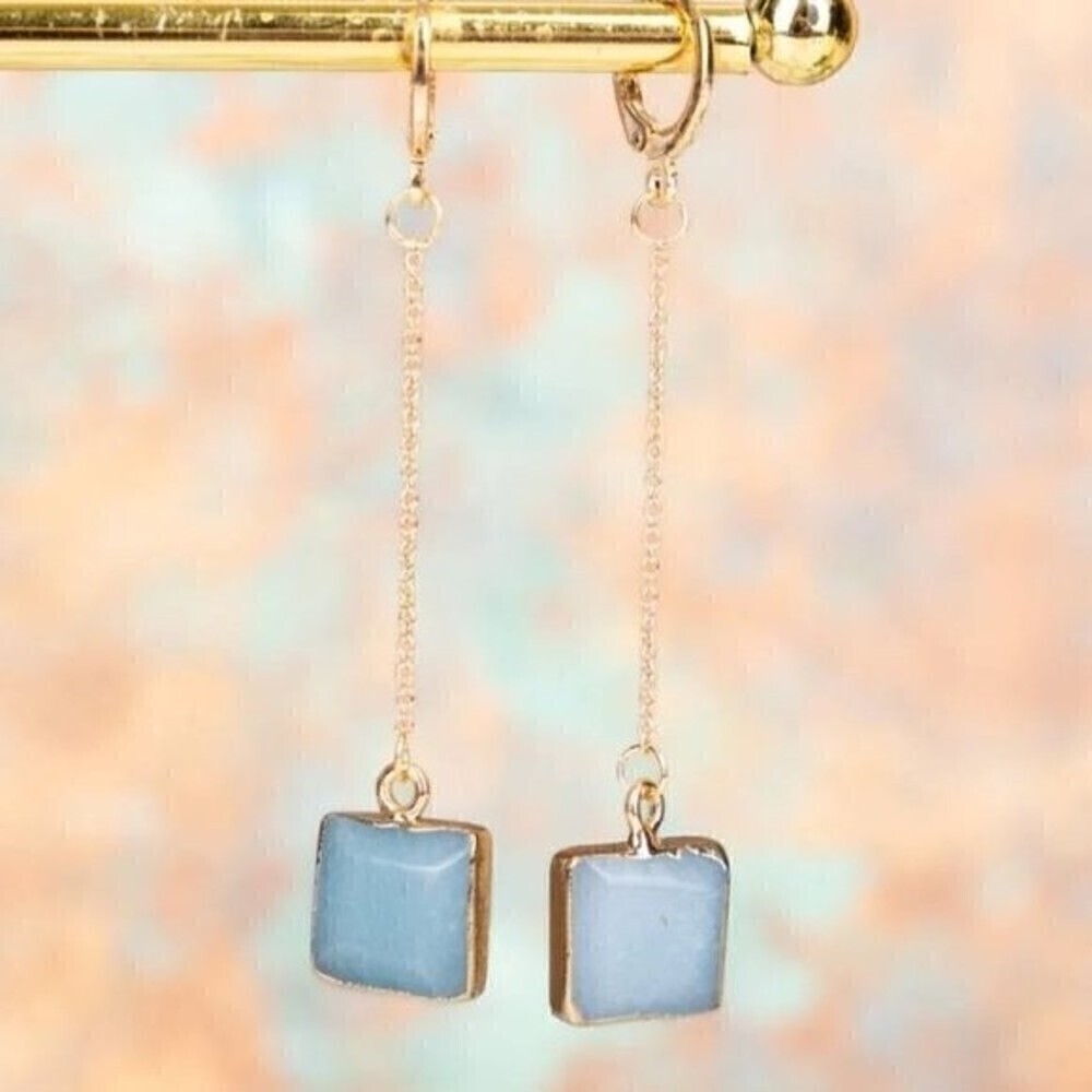 Élan Gold Drop Earrings with Blue Stone Dangles Minimalist Modern Jewelry